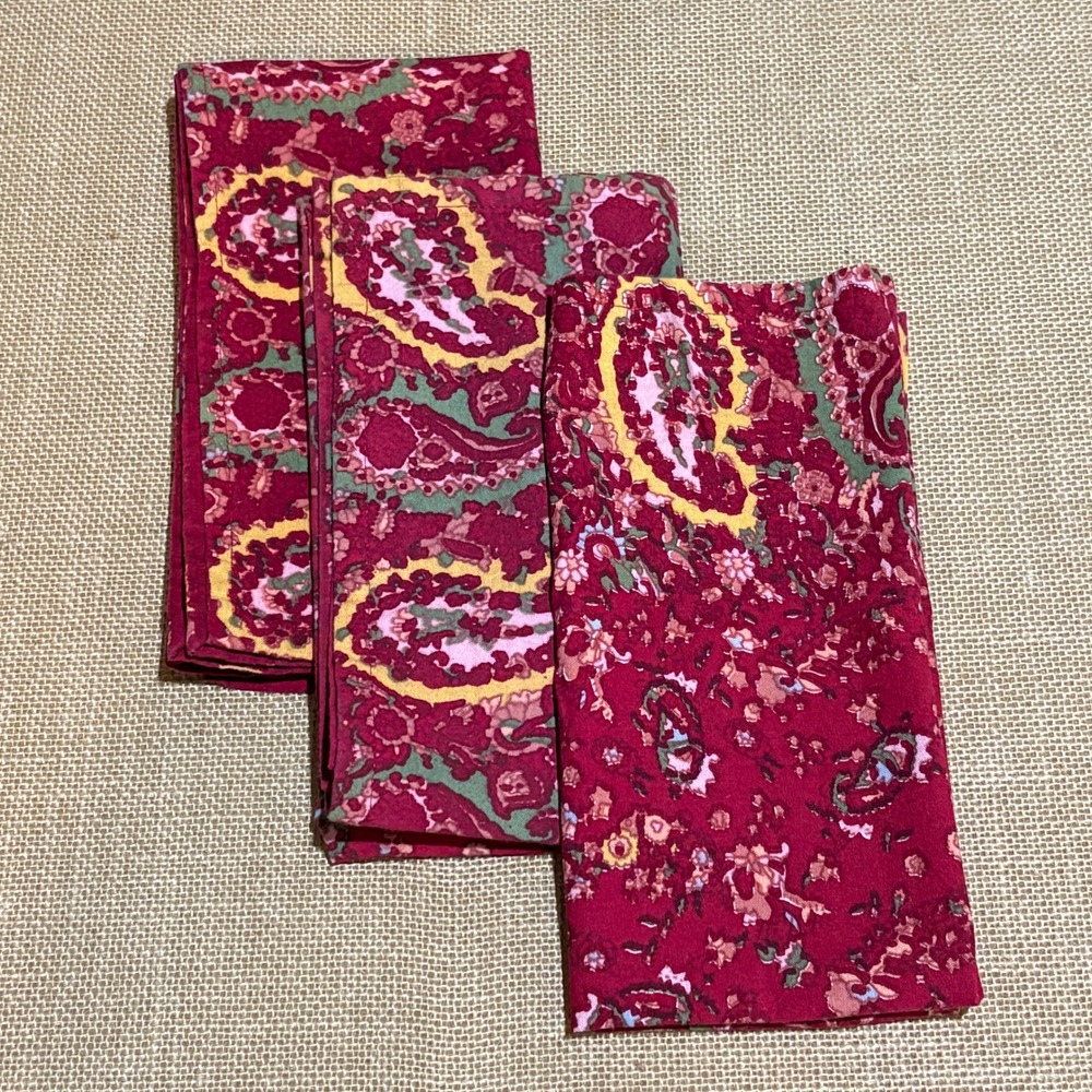 Sur La Table Set of 3 Red Paisley Cotton Napkins 20"Square Boho Christmas Indian